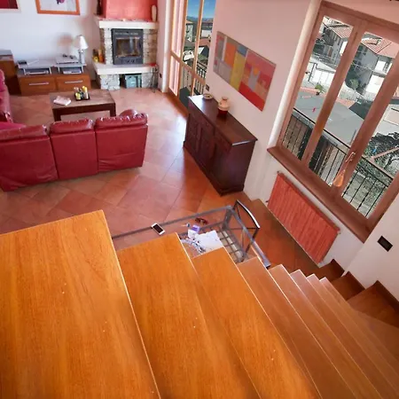 Villa Calogna Sleeps 8